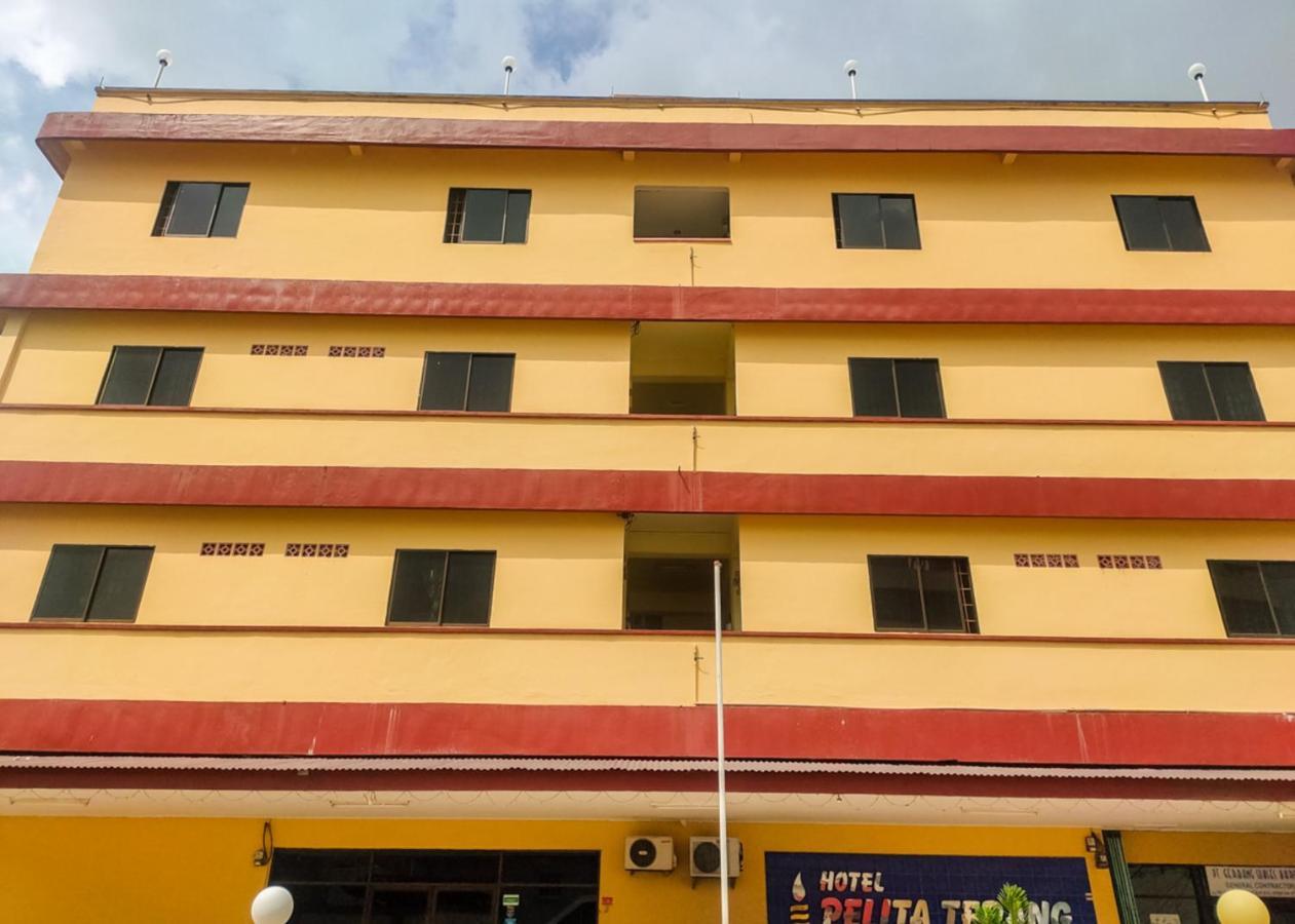 Oyo 3372 Hotel Pelita Terang Nagoya Kültér fotó