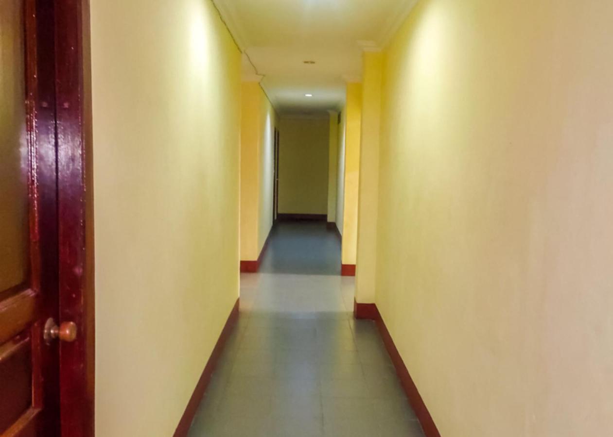 Oyo 3372 Hotel Pelita Terang Nagoya Kültér fotó
